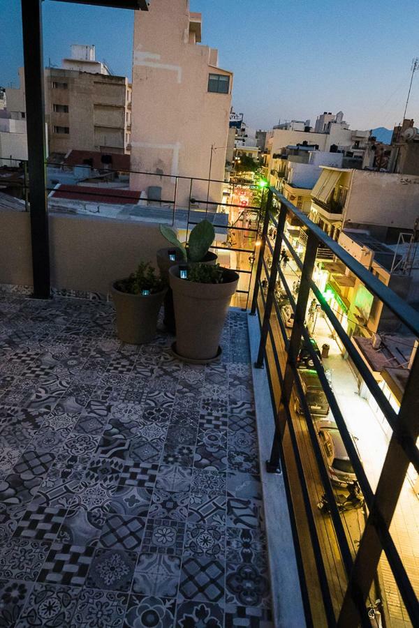 Yasemi Superb Two Floor Apartment Candia Esterno foto
