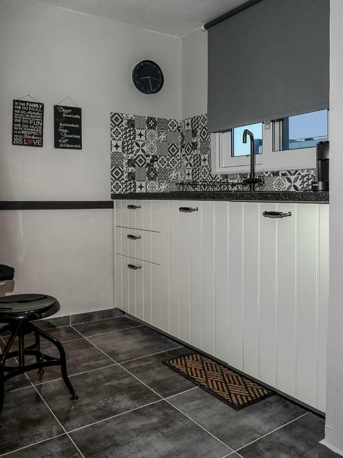 Yasemi Superb Two Floor Apartment Candia Esterno foto